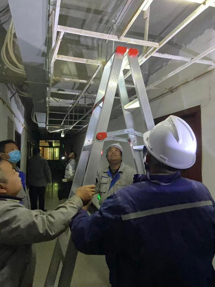 输入图片说明 输入图片说明